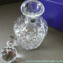 Load image into Gallery viewer, EDINBURGH CRYSTAL. Vintage 1980s Mallet Shape Wine  Decanter BOXED with Etched Signature
