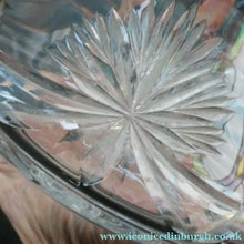 Load image into Gallery viewer, EDINBURGH CRYSTAL. Vintage 1980s Ship's Decanter STAR OF EDINBURGH Pattern. 10 inches
