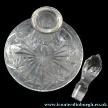 Load image into Gallery viewer, EDINBURGH CRYSTAL. Vintage 1980s Ship's Decanter STAR OF EDINBURGH Pattern. 11 inches
