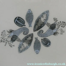 Load image into Gallery viewer, Vintage 1950s Wedgwood SIX SOUP or PASTA BOWLS. Persephone / Harvest Festival Pattern
