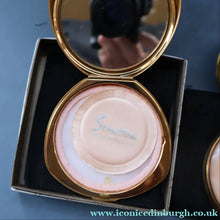 Load image into Gallery viewer, JOB LOT: Five Vintage 1950s / 1960s Gold-Tone Powder Compacts
