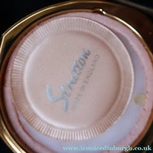 Load image into Gallery viewer, JOB LOT: Five Vintage 1950s / 1960s Gold-Tone Powder Compacts
