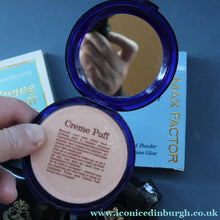 Load image into Gallery viewer, JOB LOT: Three Vintage 1960s Plastic Powder Compacts. Helena Rubinstein Leichner - Vintage Powder Compact
