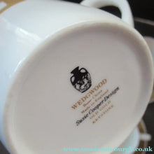 Load image into Gallery viewer, 1970s Susie Cooper Wedgwood Old Gold Keystone  Cups and Saucers
