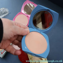 Load image into Gallery viewer, JOB LOT: Four Vintage 1950s / 1960s Plastic Powder Compacts by Evette, Goya and Gala of London
