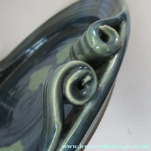 Load image into Gallery viewer, Geroge Ormerod Large Studio Pottery Platter Decoration with Fish
