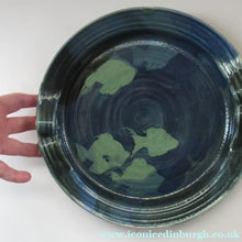 Load image into Gallery viewer, Geroge Ormerod Large Studio Pottery Platter Decoration with Fish

