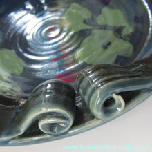 Load image into Gallery viewer, Geroge Ormerod Large Studio Pottery Platter Decoration with Fish
