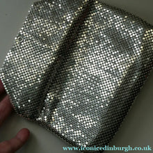 Load image into Gallery viewer, Glittery Vintage SILVER Glomesh Disco Evening Clutch Bag or Purse. Fancy Diamante Clasp Detail
