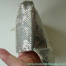 Load image into Gallery viewer, Glittery Vintage SILVER Glomesh Disco Evening Clutch Bag or Purse. Fancy Diamante Clasp Detail
