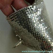 Load image into Gallery viewer, Glittery Vintage SILVER Glomesh Disco Evening Clutch Bag or Purse. Fancy Diamante Clasp Detail
