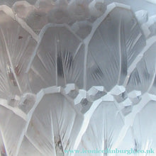 Load image into Gallery viewer, Hettier &amp; Vincent Signed Art Deco Light Shade by Baccarat Glass
