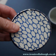 Load image into Gallery viewer, Highly Collectable 1930s Mailing Pottery Blue COBBLESTONE Lidded Spice Jar: PEPPER

