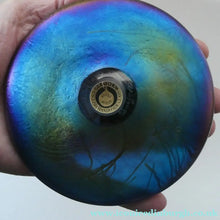 Load image into Gallery viewer, GLASFORM Paperweight by John Ditchfield. Iridescent Lily Pad with Silver Dragonfly Embellishment
