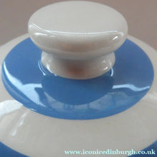Load image into Gallery viewer, LARGE 1960s Judith Onions TG Green Cornishware Lidded SUGAR Storage Jar. 7 inches
