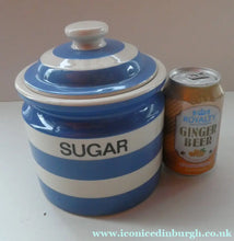 Load image into Gallery viewer, LARGE 1960s Judith Onions TG Green Cornishware Lidded SUGAR Storage Jar. 7 inches
