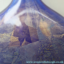 Load image into Gallery viewer, LARGE Azurene Vintage 1980s ISLE OF WIGHT Glass Royal Blue and Gold Lollipop Vase
