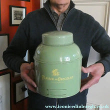 Load image into Gallery viewer, Large SHOP DISPLAY TIN for Plaisir du Chocolat, Edinburgh (A)

