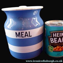 Load image into Gallery viewer, 1930s Cornishware Storage Jar: Meal
