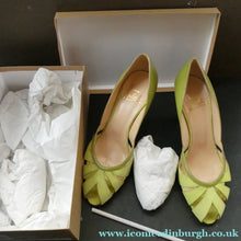 Load image into Gallery viewer, Pre-Loved Louboutin Shoes UK Size 5 1/2 Original Box. As New
