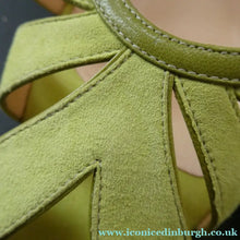 Load image into Gallery viewer, Pre-Loved Louboutin Shoes UK Size 5 1/2 Original Box. As New
