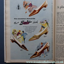 Load image into Gallery viewer, VINTAGE UK Women's Fashion Magazine. HOUSE WIFE. Published March 1962. Good Condition
