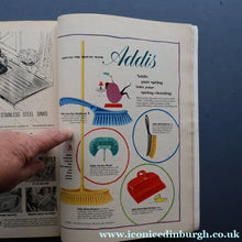Load image into Gallery viewer, VINTAGE UK Women's Fashion Magazine. HOUSE WIFE. Published March 1962. Good Condition
