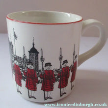 Load image into Gallery viewer, 1980s MIDWINTER POTTERY. Rare LONDON SCENES Mugs. Beefeaters at the Tower of London
