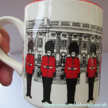 Load image into Gallery viewer, 1980s MIDWINTER POTTERY. Rare LONDON SCENES Mugs. Guardsmen at Buckingham Palace, London
