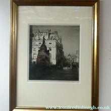 Load image into Gallery viewer, MORTIMER MENPES (1855 - 1938) Pall Mall, London (1910). Pencil Signed
