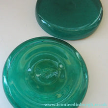Load image into Gallery viewer, 1950s Hadeland Glass Medium Plate. Greenland Plate
