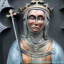 Load image into Gallery viewer, Pair of ALPHA STUDIOS Plaster DANISH ROYALTY Plaques. Rare Vintage 1970s Pair of Medieval Style Wall Plaques

