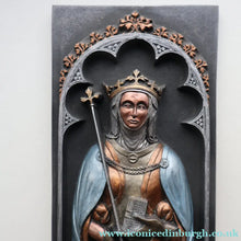 Load image into Gallery viewer, Pair of ALPHA STUDIOS Plaster DANISH ROYALTY Plaques. Rare Vintage 1970s Pair of Medieval Style Wall Plaques
