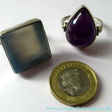 Load image into Gallery viewer, Vintage 925 Solid Silver Ring Flower Head with Amethyst Crystals UK Size O
