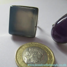 Load image into Gallery viewer, Vintage 925 Solid Silver Ring Flower Head with Amethyst Crystals UK Size O
