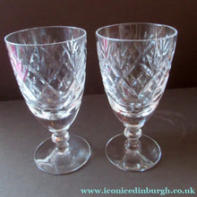 Load image into Gallery viewer, 1950s Edinburgh Crystal Wine Glasses Lochiel
