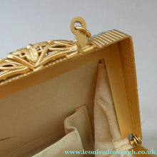 Load image into Gallery viewer, Pretty Vintage 1950s Formal Clutch Bag. Blue and Gold Atomic Fabric Fancy Clasp and Chain - Vintage Handbag

