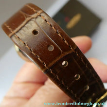Load image into Gallery viewer, Vintage Roamer Sapphire Classic Swiss Quartz Lady's Wristwatch
