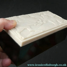 Load image into Gallery viewer, 1930s Elo Ware Early Black and White Plastic Box Art Deco with Lid
