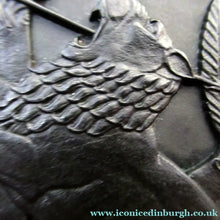 Load image into Gallery viewer, 1930s Art Deco Elo Ware Cigar Box. Persian Warrior on Horseback

