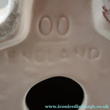Load image into Gallery viewer, Rare HUGE Delcroft Pottery Beige Snub Nose Rabbit (in the manner of Sylvac). Size 00 (12 1/2 inches)
