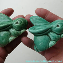 Load image into Gallery viewer, 1930s Pair of Cee Dee Sylvac Kneeling Rabbits
