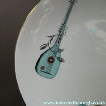 Load image into Gallery viewer, Large Royal Worcester Serving Platter: 1960s Fiesta Pattern
