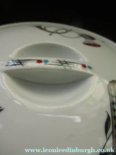 Load image into Gallery viewer, 1960s Royal Worcester Fiesta Pattern Lidded Serving Bowl or Tureen

