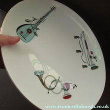 Load image into Gallery viewer, Large Royal Worcester Serving Platter: 1960s Fiesta Pattern
