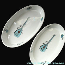 Load image into Gallery viewer, 1960s Royal Worcester Oval Open Serving Dish Rare Fiesta Pattern
