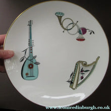 Load image into Gallery viewer, Royal Worcester 1960s Rare Fiesta Pattern DINNER Plate 
