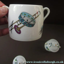 Load image into Gallery viewer, Royal Worcester 1960s Abstract Fiesta Pattern Rare Porcelain
