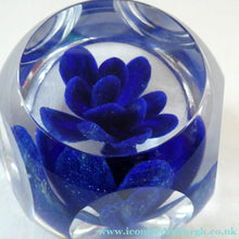Load image into Gallery viewer,  Perthshire Glass Floral Paperweight (PP133A) with Blue Flower Heads and Facets
