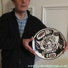 Load image into Gallery viewer, 1970s David Lambert Raven Inside Killer Whales Decorative Plate. Vancouver Canada
